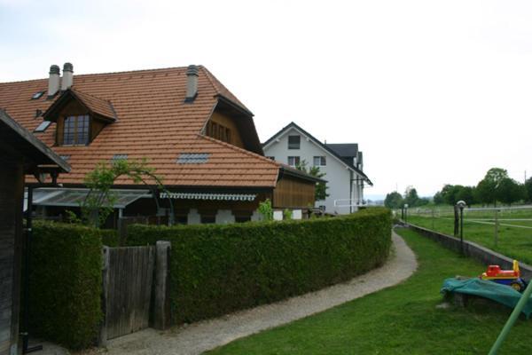 Apartment Simcha Niederwichtrach المظهر الخارجي الصورة